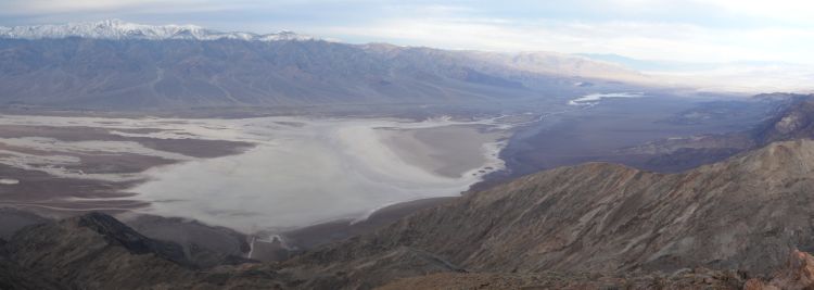 Dante's Peak panoramic of Badwater Basin and Bad-Hades Ridge