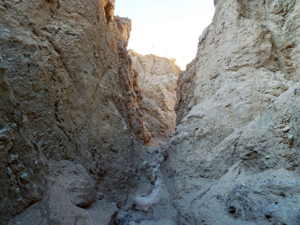 The Corkscrew Main Side Canyon continued to impress as we headed farther up canyon: