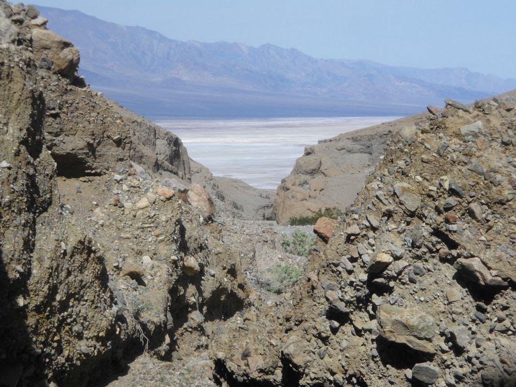 View as we headed back out of the side canyon to rejoin the main canyon:
