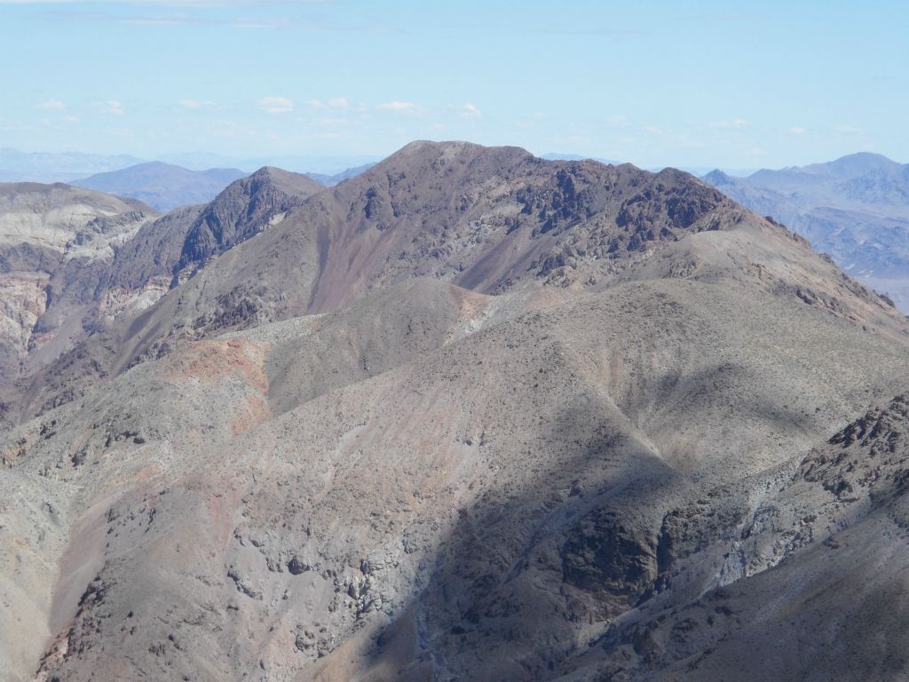 Zooming in on Mount Perry for the first time (front center peak):