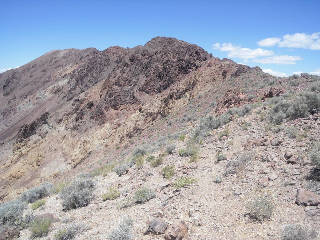 Approaching the challenging Hogback Section of Mount Perry: