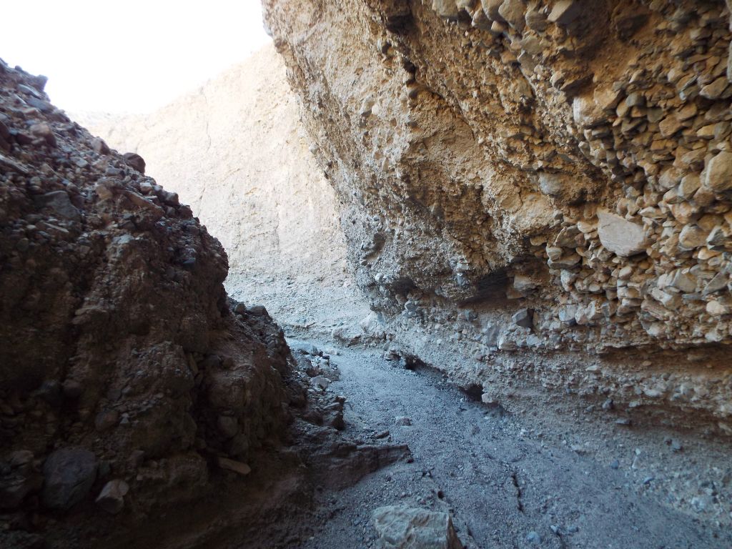 This was the only interesting spot in the narrow canyon.  It is a tight overhanging curve: