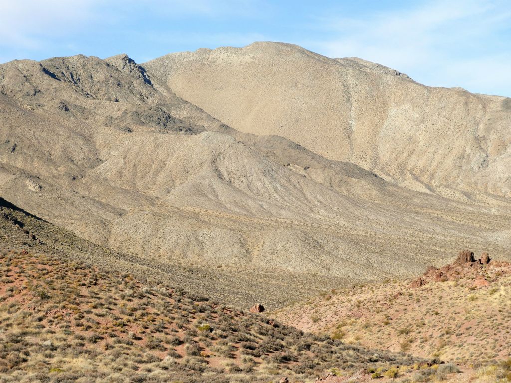 The eastern face of Smith Mountain could be seen from here.  The summit is on the right side and looks slightly lower (but is not) from this angle: