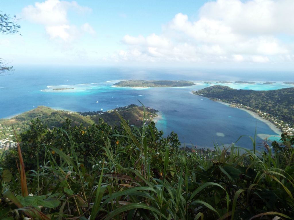 After circling around the mountain to the north along the base of the headwall, another portion of the island and lagoon comes into view: