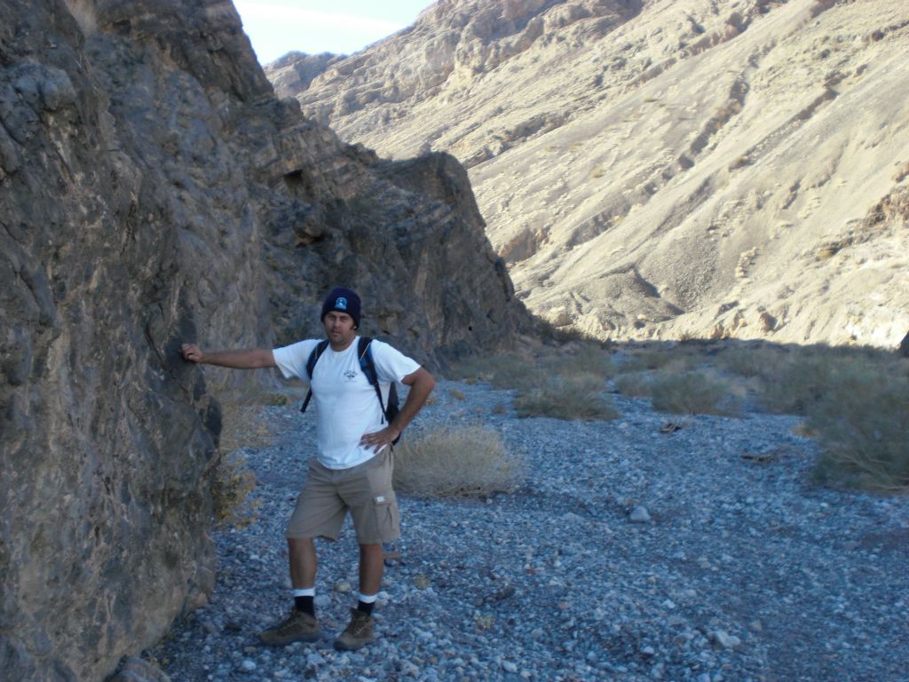 2 hours after we started, we finally entered Bighorn Gorge for the first time in our lives: