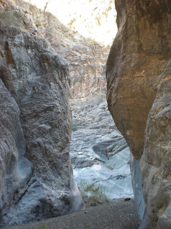 Tall canyon walls closing in together in the narrows: