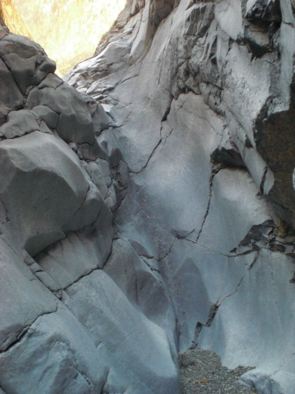This is the dry fall which blocks progress at the beginning of the 4th Narrows (or end, from our perspective):