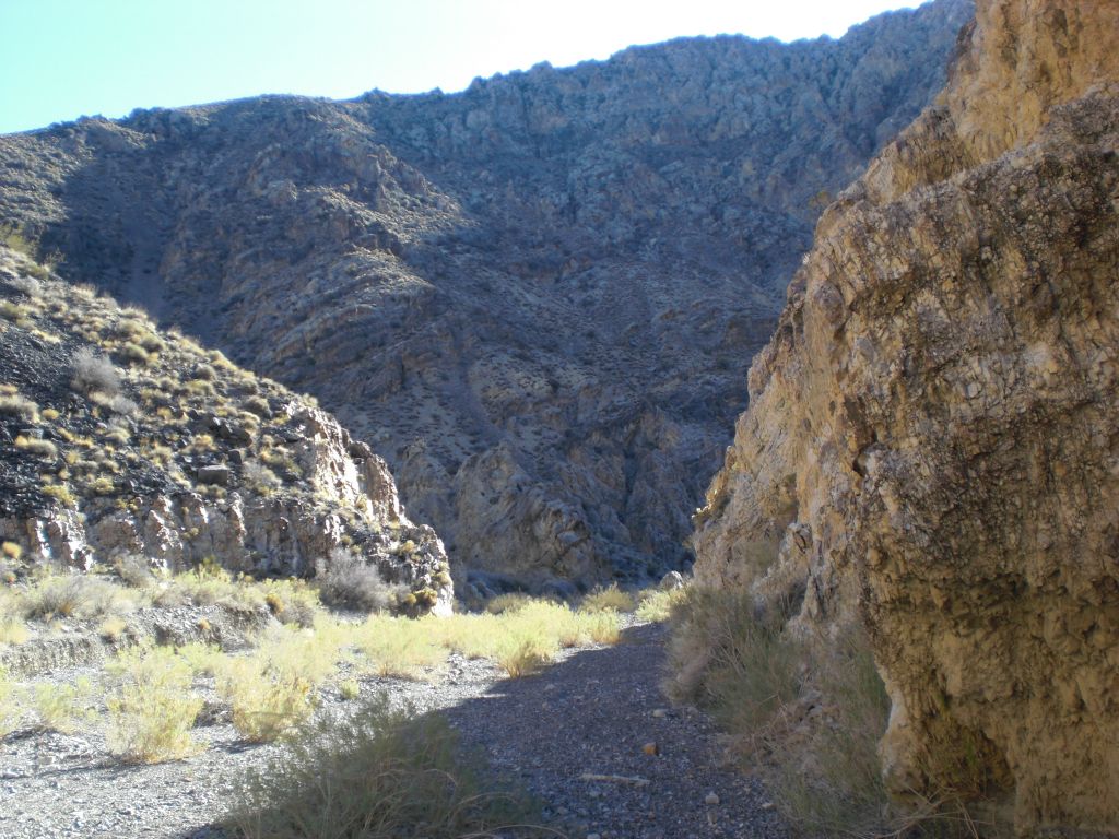 Notice how the canyon opens up very wide once again during this portion: