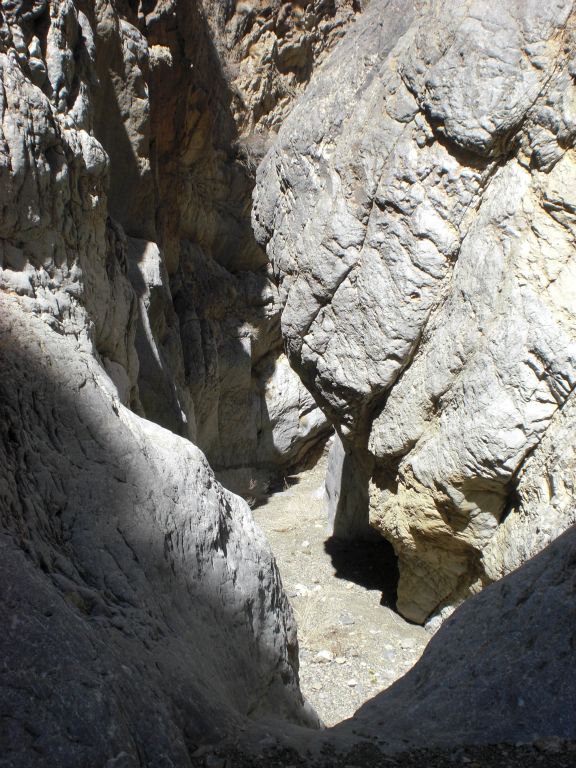 Entering the upper portion of the 1st Narrows of Dry Bone Canyon: