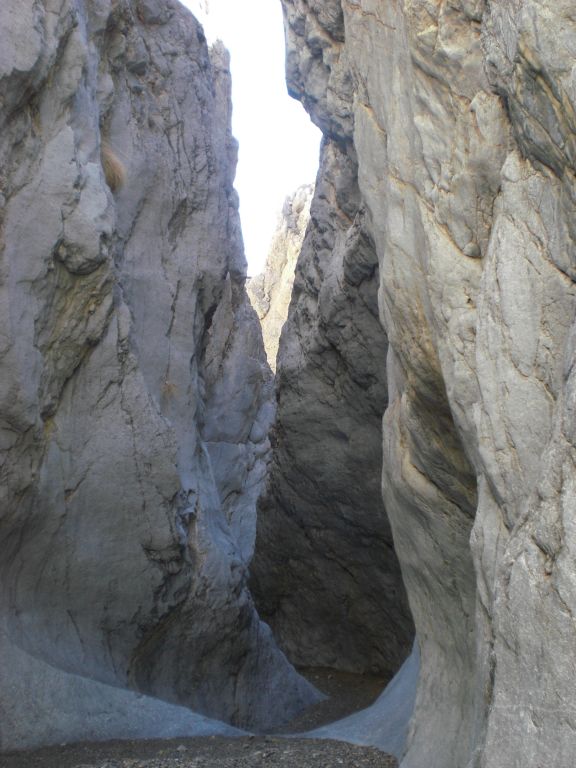 Same picture as above taken from a portrait angle to showcase the high walls: