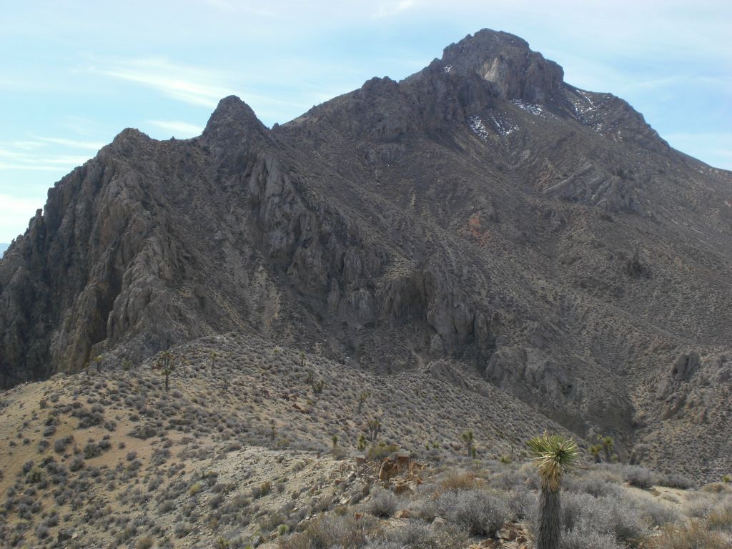 In the lower right portion of this photo, you can see where we came from.  In the upper right portion of this photo, you can see Leaning Rock BM: