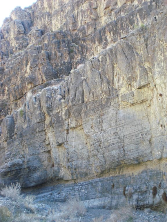 A view of the canyon walls at the beginning of the 2nd Narrows: