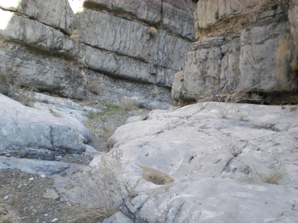Passing through a very tight section of the 2nd Narrows: