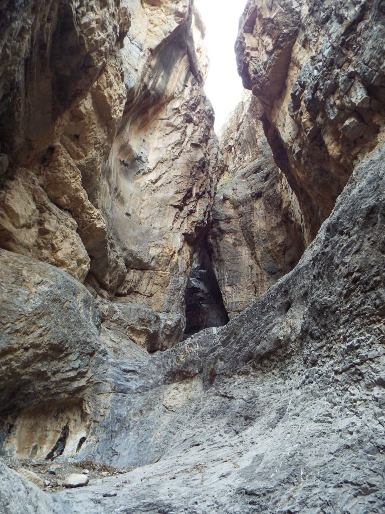 A small dry fall must be climbed to continue through Lost Slot: