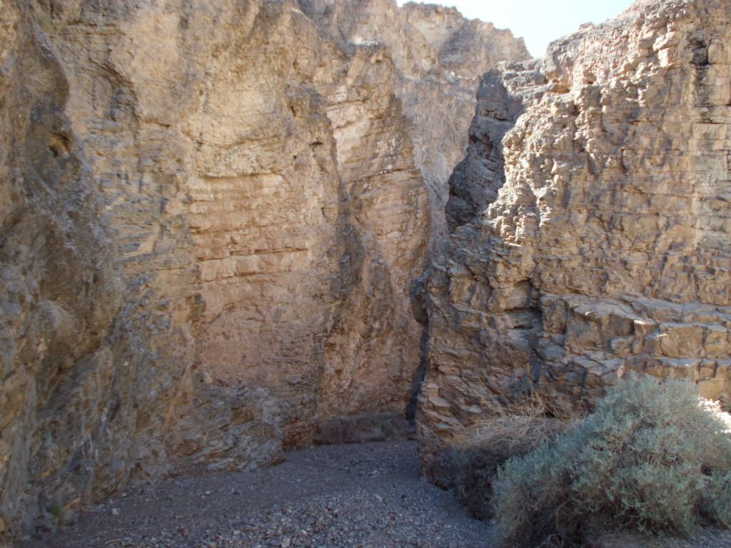 Just ahead I spotted the beginning of the 3rd Narrows: