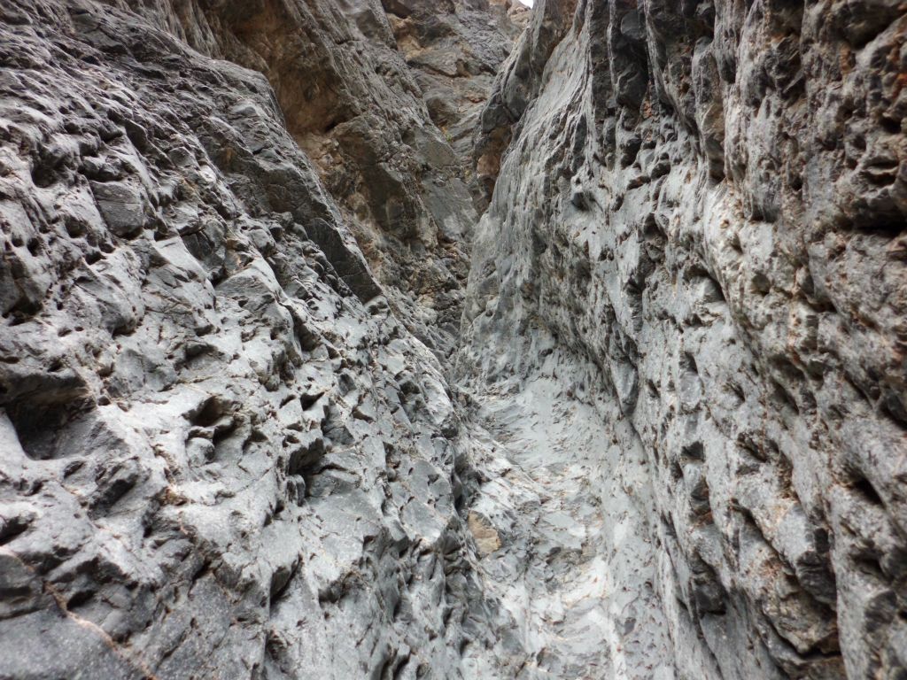 This spot in the narrows really astonished me.  It is more beautiful than words can describe.  This rivals any other spot in the park: