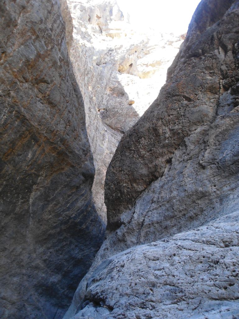 The narrows also had considerable height right as they started: