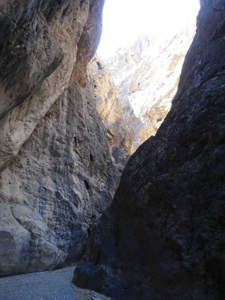 At any point in the 1st Narrows, we expected our hike to come to an end at the top of Big Fall.  However, Big Fall was nowhere to be found as the towering narrows and canyon continued:
