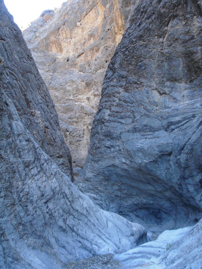 Continuing to drop down through the narrows in the next two pictures: