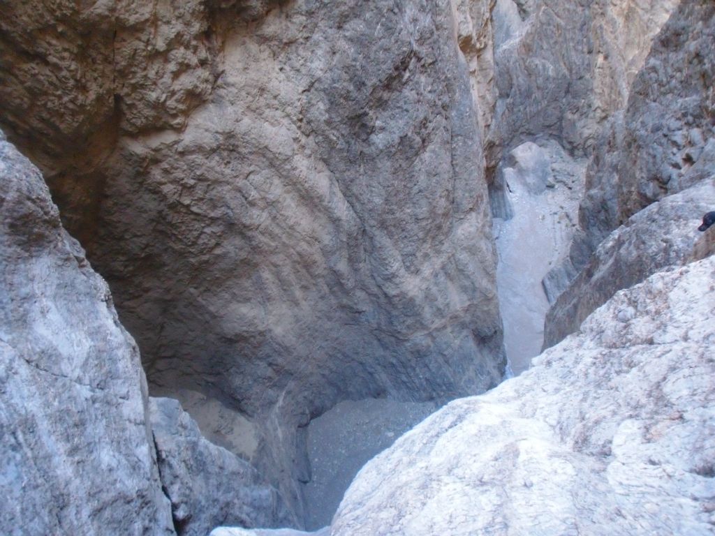 125 feet down below Big Fall, the wash continues by passing through what are probably the most dramatic narrows in the park:
