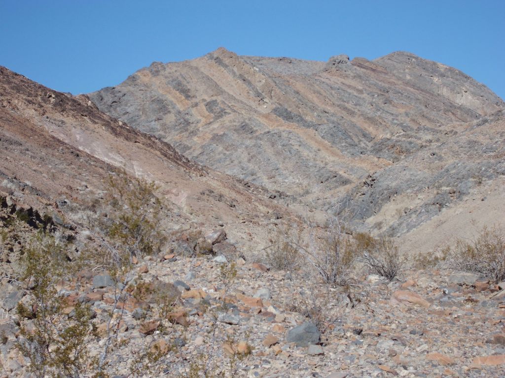 The new side canyon we were in climbed steadily in elevation, as you can see in the next three pictures: