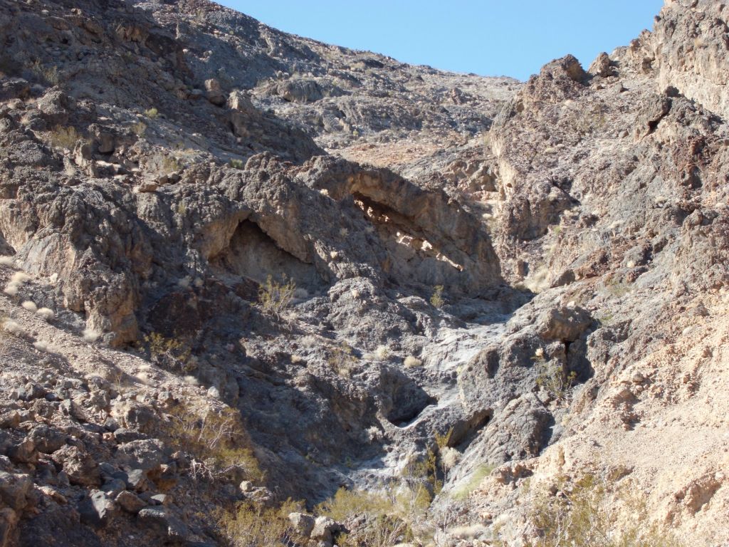 Off in the distance we spotted our 4th rock arch.  This was the biggest of all of them: