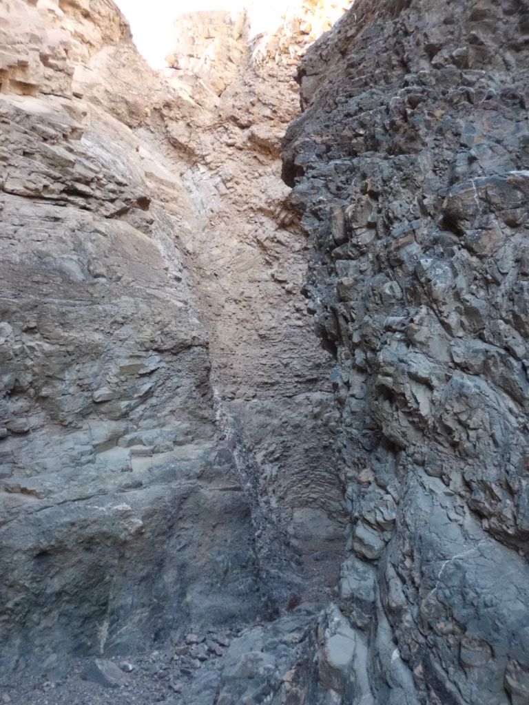 Up ahead we were moving into a section of towering narrows: