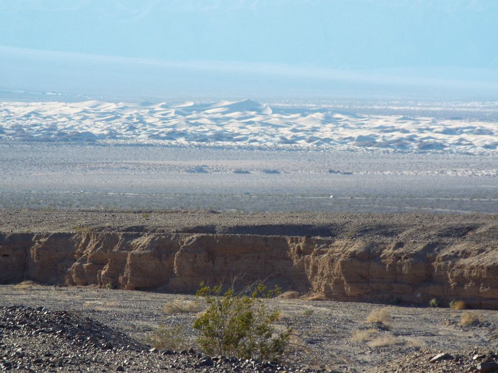 There are great views looking back toward the Mesquite Sand Dunes: