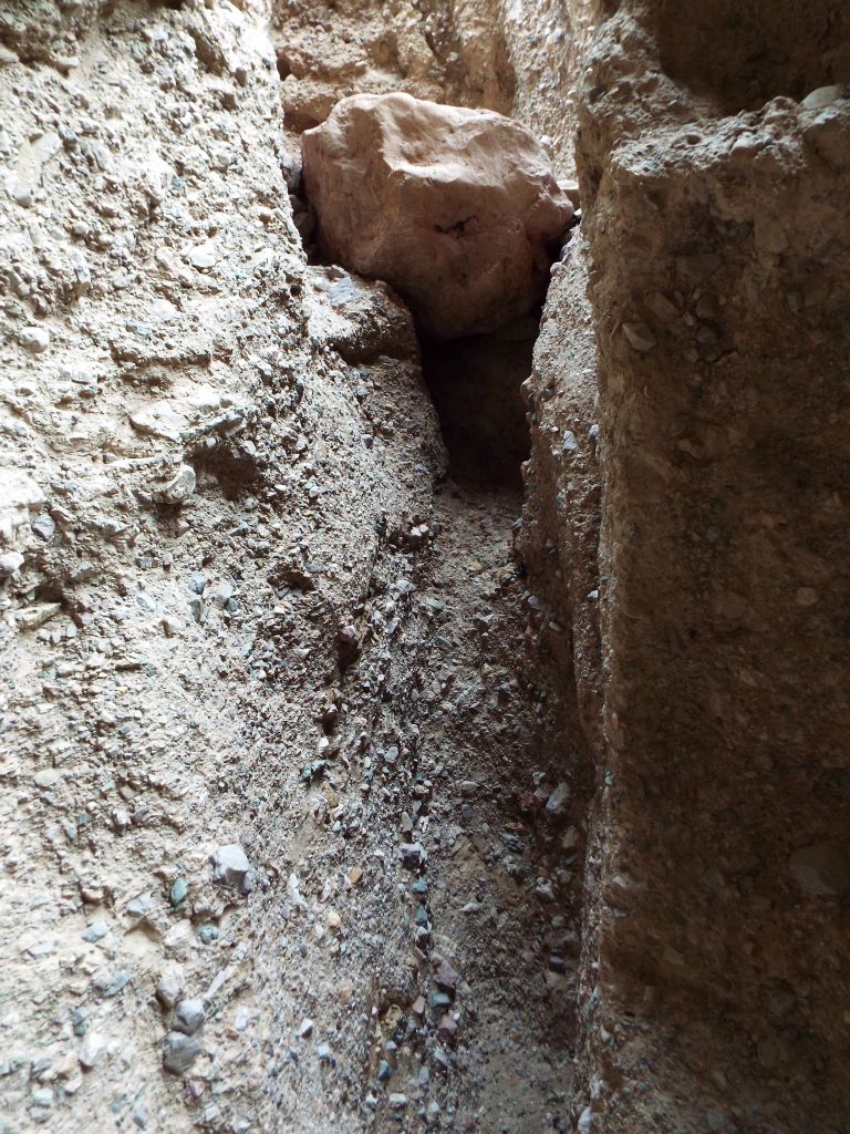 This is the major dry fall which will be impassable to most regular hikers.  The dry fall is about 14 feet in height: