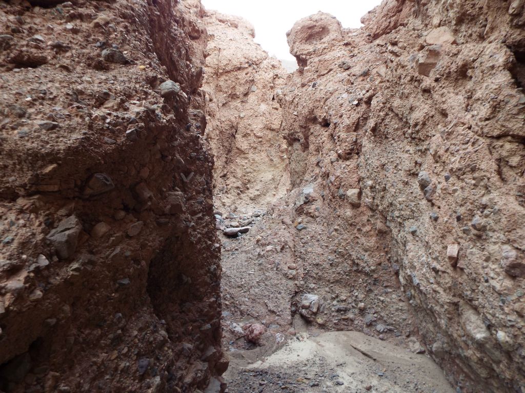 These narrows are very shallow and reddish in coloring, as seen in the next two pictures: