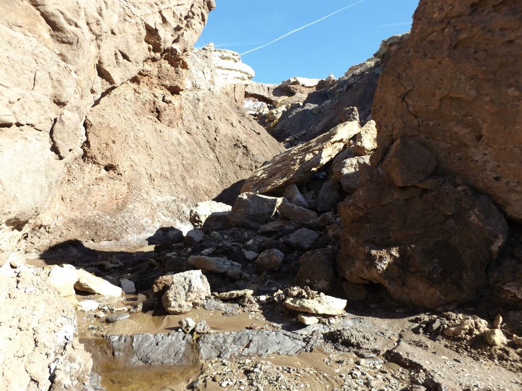 Can you spot Keane Wonder Bridge in the distance up this small canyon?: