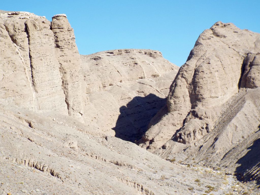 The walls of Mummy Canyon already look majestic from this vantage point: