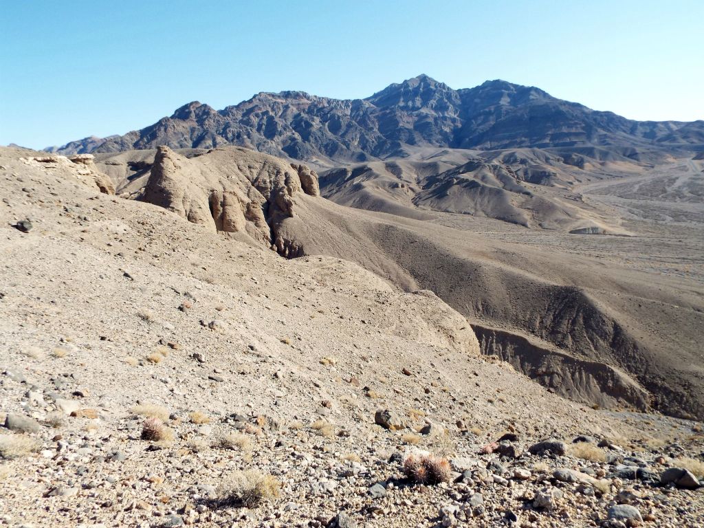 Our route circled wide around the backside of the canyon on the western side: