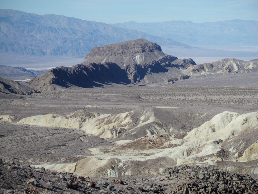 We looked off to our left and could see a nice view of Hole In the Wall: