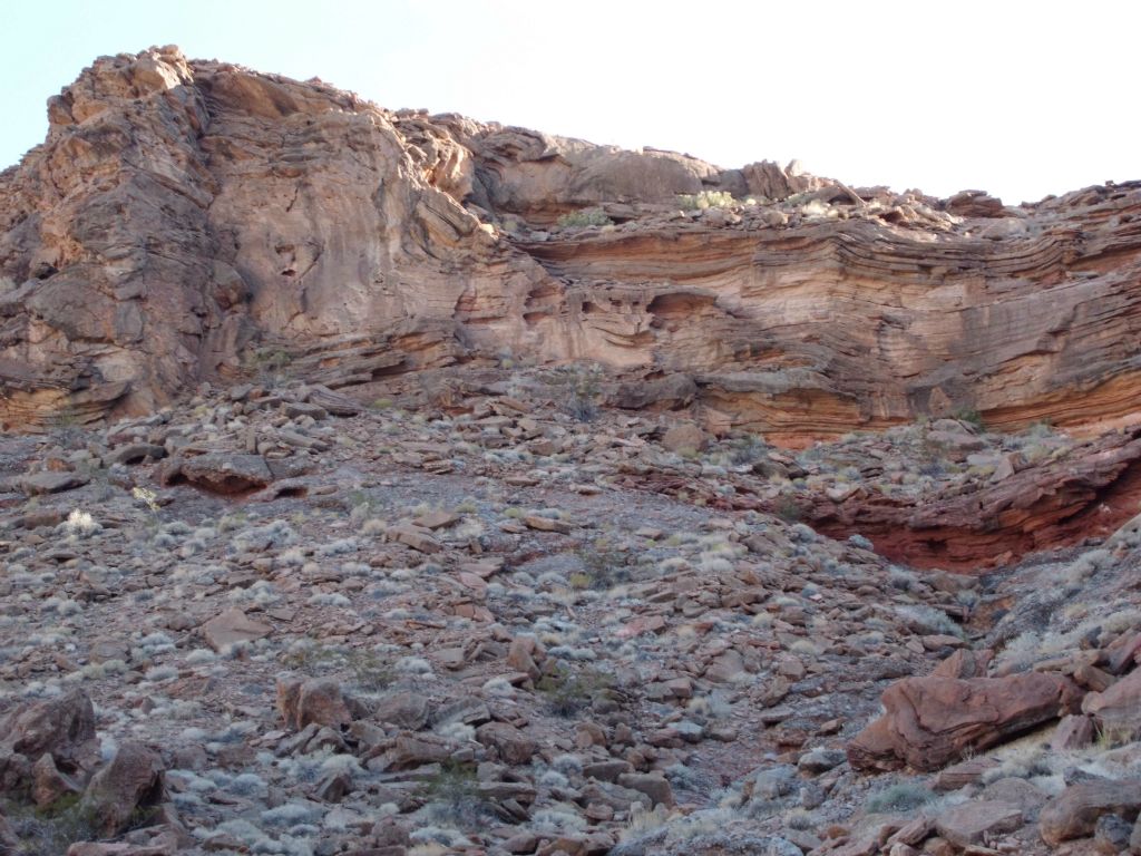 The next three pictures show some close-ups of Red Amphitheater and the colorful red rock and cliffs found there: