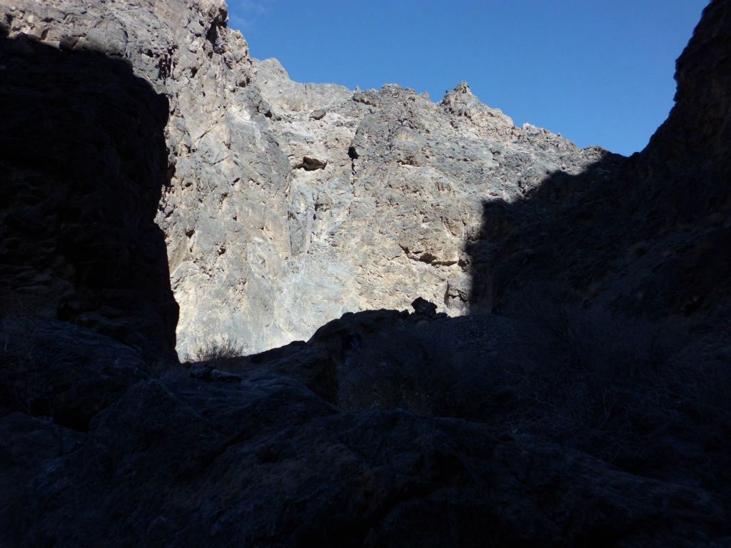 This picture was taken around 1pm and the shadows are still deep in the canyon: