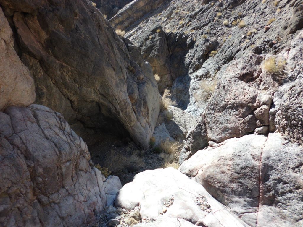 This section was a rocky gorge with a number of small climbs: