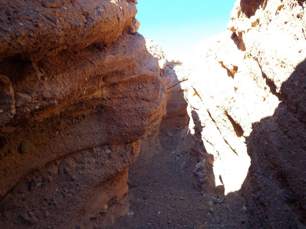 The sunlight kind of blocked out the beauty of this particularly narrow area: