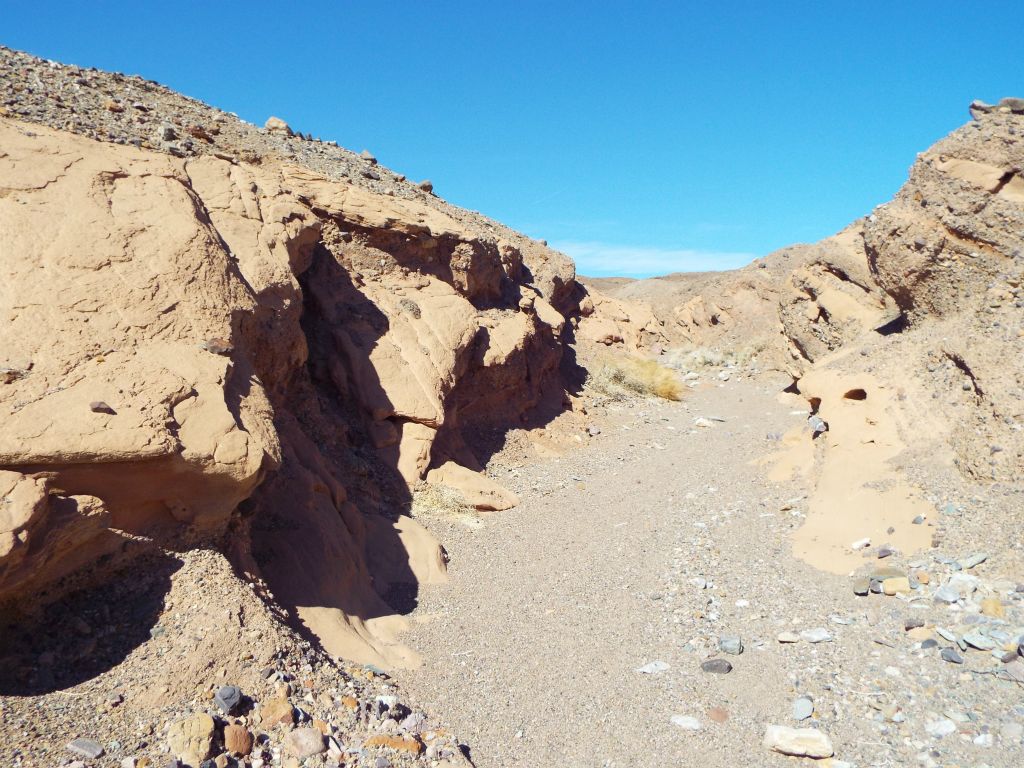 Soon, entire canyon walls were made of sandstone: