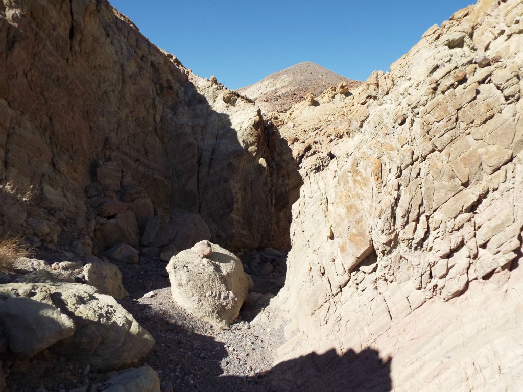 Eventually, the main south fork narrows down as you near the bottom: