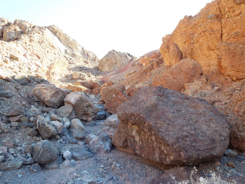 There wasn't a whole lot to see except these massive fallen boulders near the end: