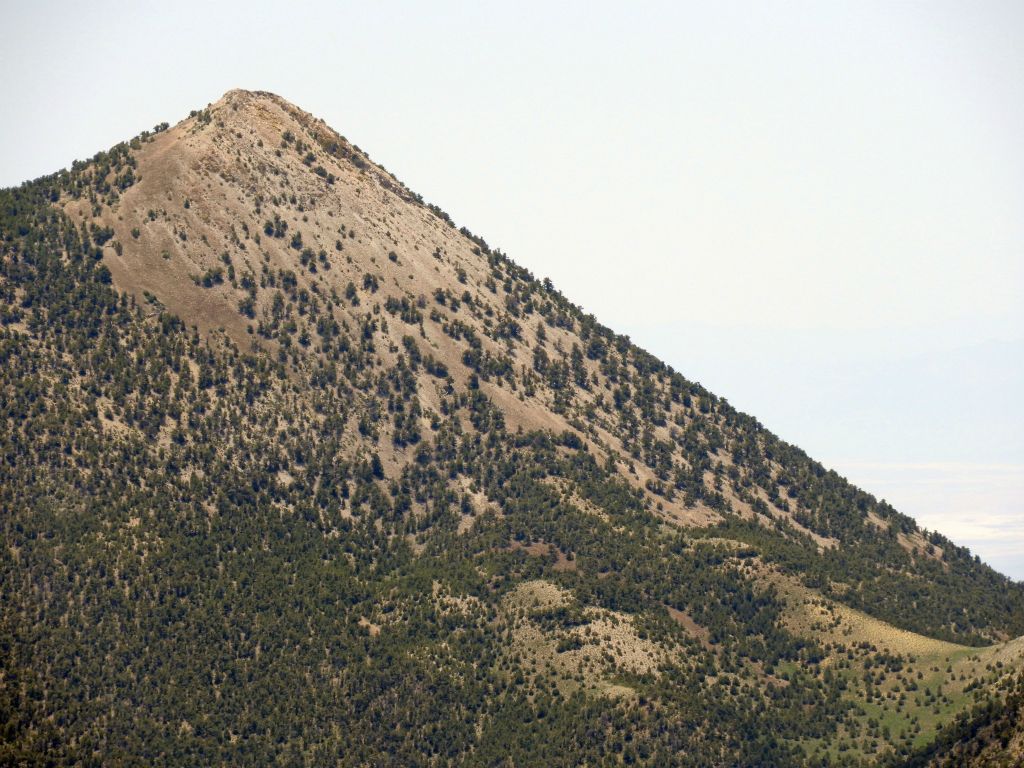 Wahguyhe Peak is also known for having an extremely challenging 1,000 foot scree climb to reach the summit which has caused nightmares for hikers: