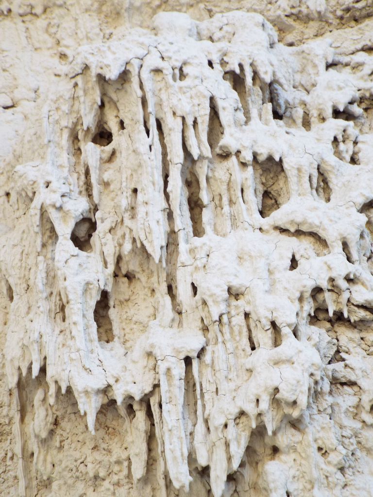 A close-up of some of the mud drip structures.  Even better examples can be seen in neighboring Crescent Bridge Canyon: