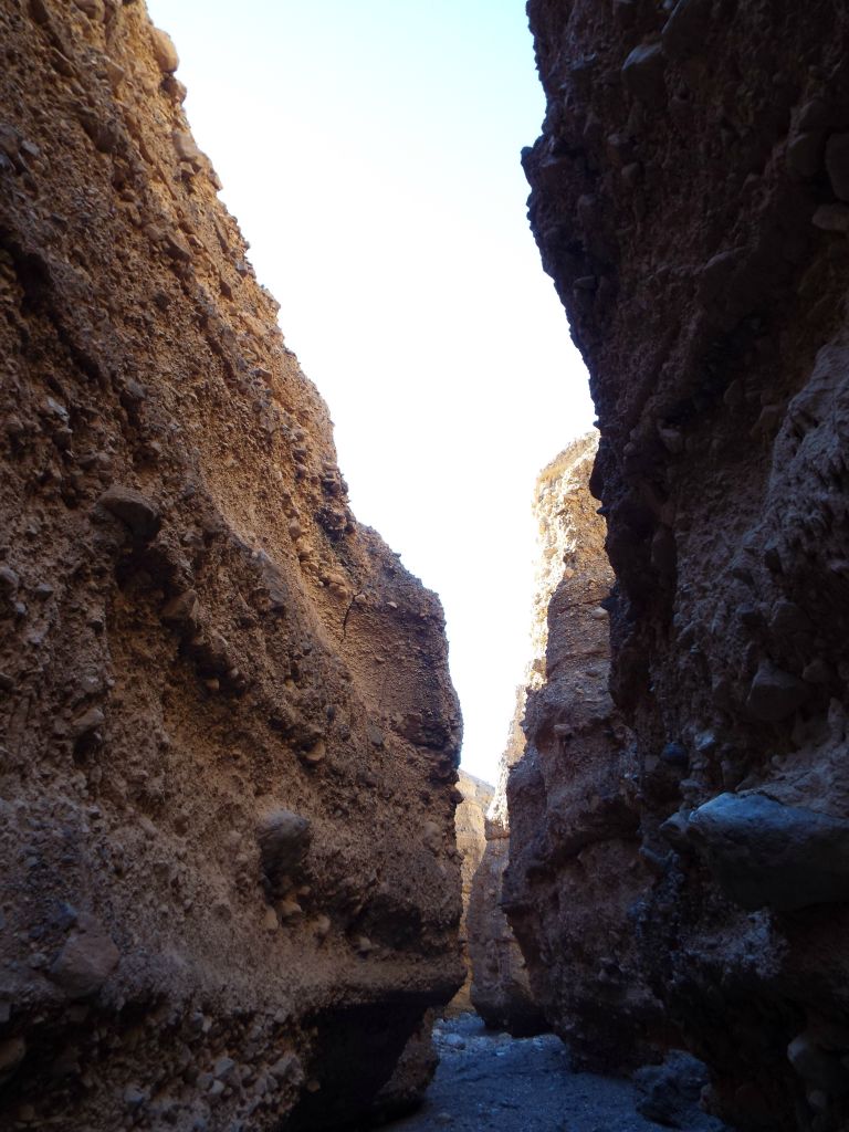 Because I was on a solo hike and there weren't many good camera placement spots, I couldn't get any pictures of myself for perspective of how high the walls really were: