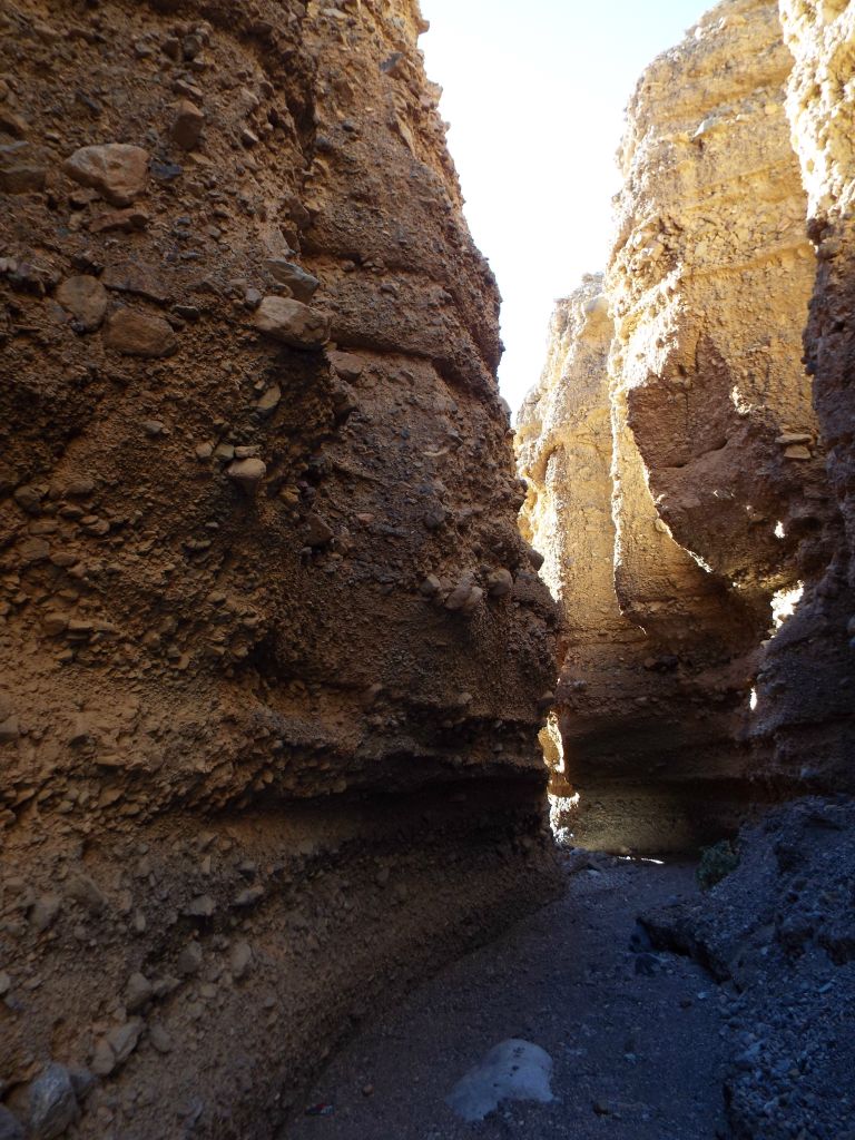 Another beautiful passage to walk through with stunning walls: