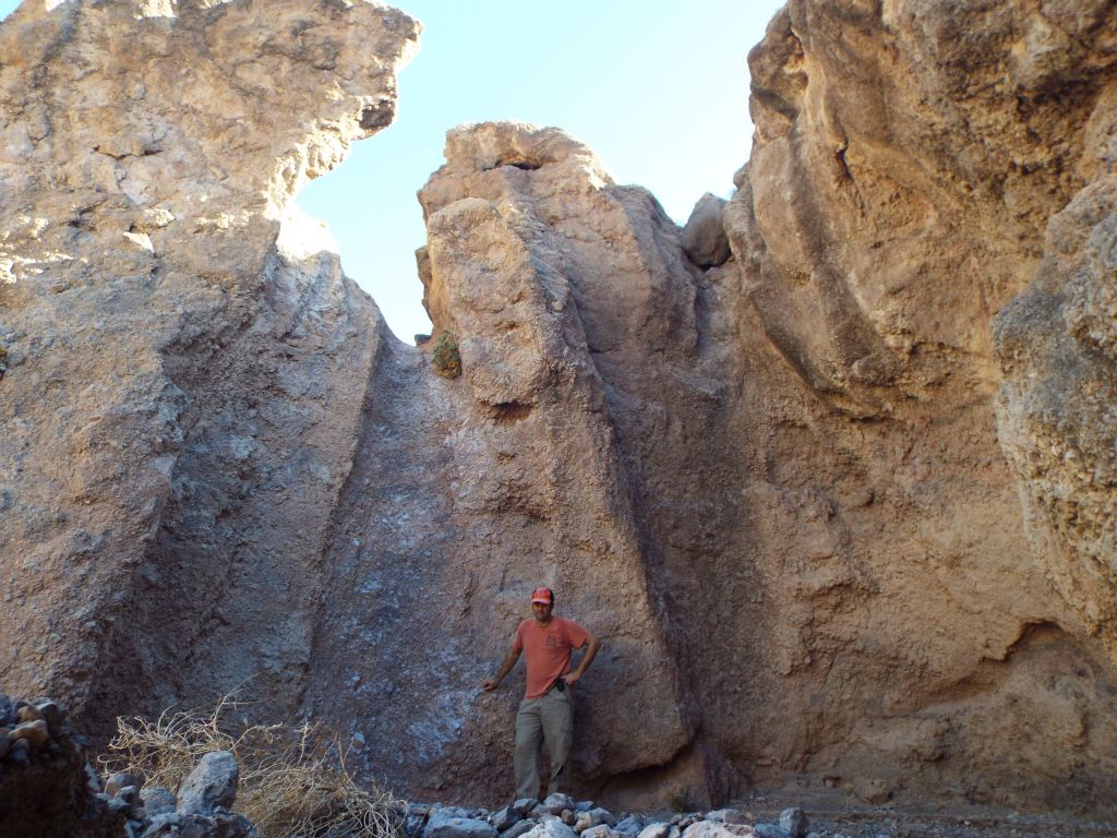 The 4th major dry fall is a good stopping point for a hike through Gallery Canyon: