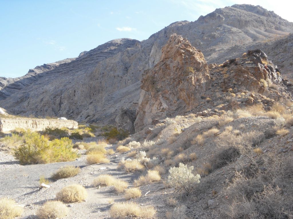 This giant mass of solid rock marks the entrance to the actual canyon:
