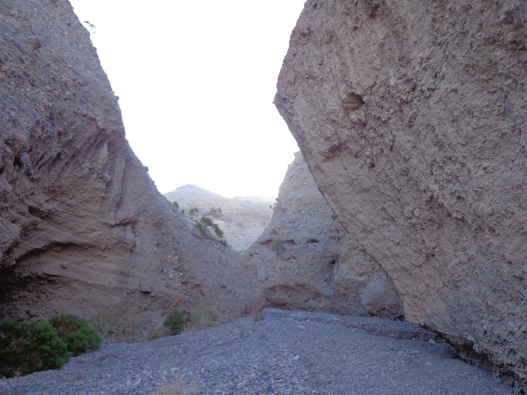 Moonlight Bridge Canyon has shallow narrows and walls similar to Sidewinder Canyon and Mormon Point Canyon: