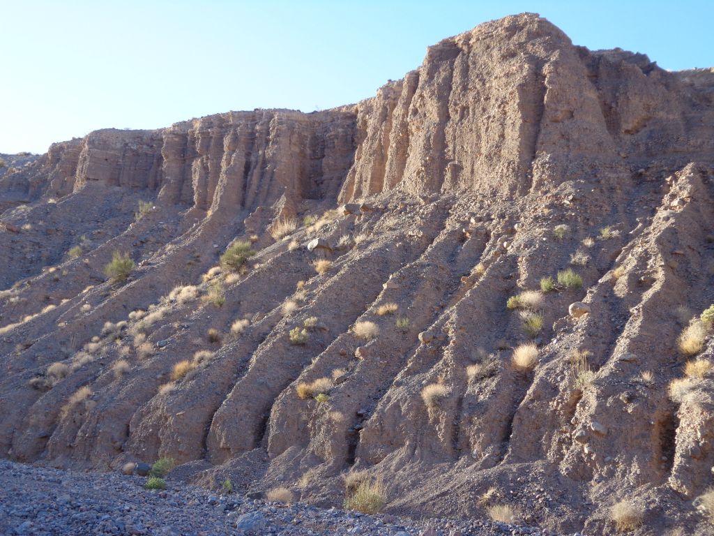 Passing by interesting scenery on the hillsides: