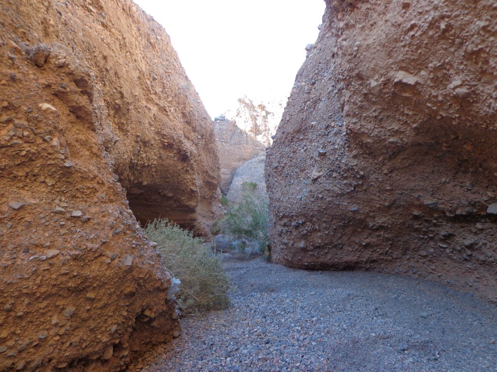 Heading down the narrows toward the bridge: